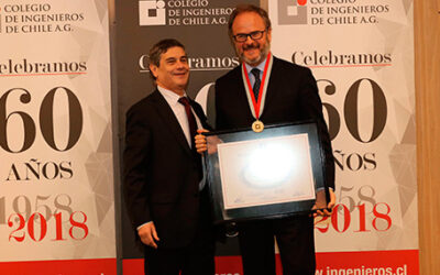 Presidente de SOFOFA recibe Premio a la Gestión 2018 del Colegio de Ingenieros de Chile