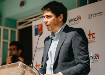 Claro Chile y SENCE disponibilizan 50 nuevos cursos digitales para trabajadores y emprendedores con apoyo de SOFOFA