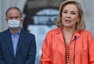 Empresarios, Primera Dama y SENAMA presentan proyecto público-privado en apoyo de adultos mayores más vulnerables del país