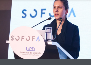 Presidenta de SOFOFA en seminario Nuevos Vientos 2024: “Chile tiene un gran potencial en la nueva economía, pero para aprovecharlo, el país requiere que tomemos las decisiones correctas. No podemos entramparnos en una permisología asfixiante y una burocracia que desaliente la inversión”