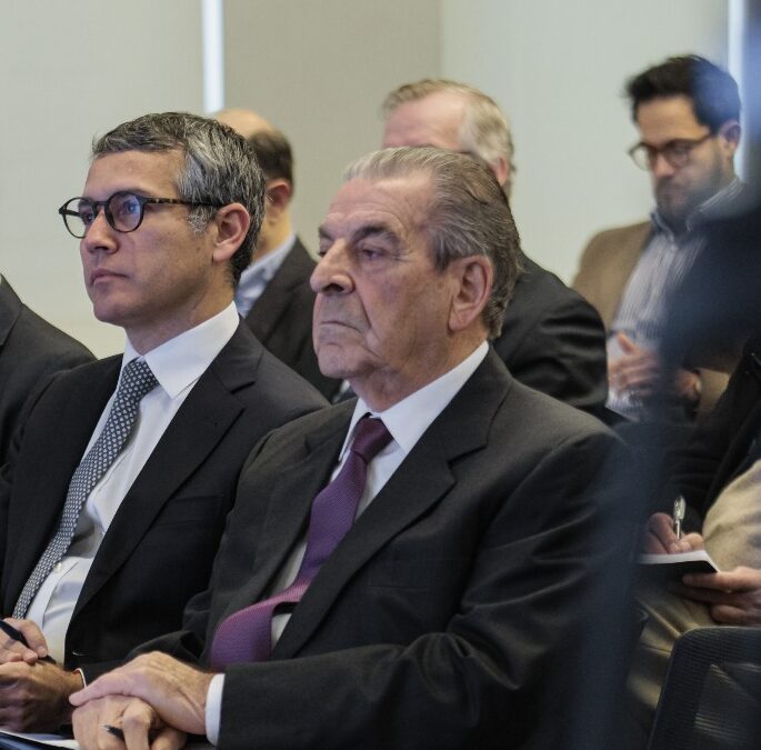 Expresidente Frei y Rosario Navarro convocan a líderes a impulsar una agenda procrecimiento con foco en infraestructura