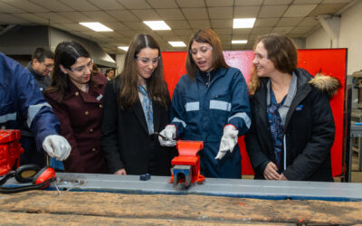 Sofofa lanza programa +Mujeres +Futuro 2026: Más de 1.200 estudiantes se preparan para liderar la transformación productiva del país